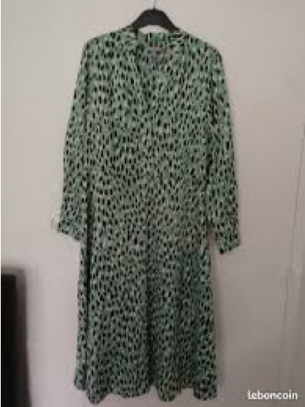 H&M Teal Mixed Animal Print Long Sleeve Midi Dress - Picture 2 of 6